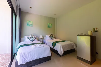Rossarin Sea View Patong – Foto 13