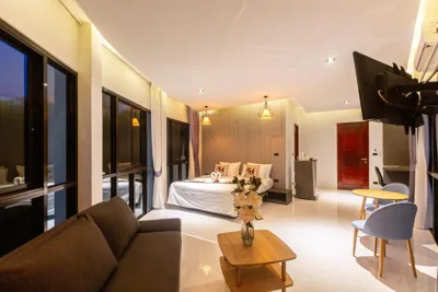 Suite Superior con vista mare — Rossarin Sea View Patong